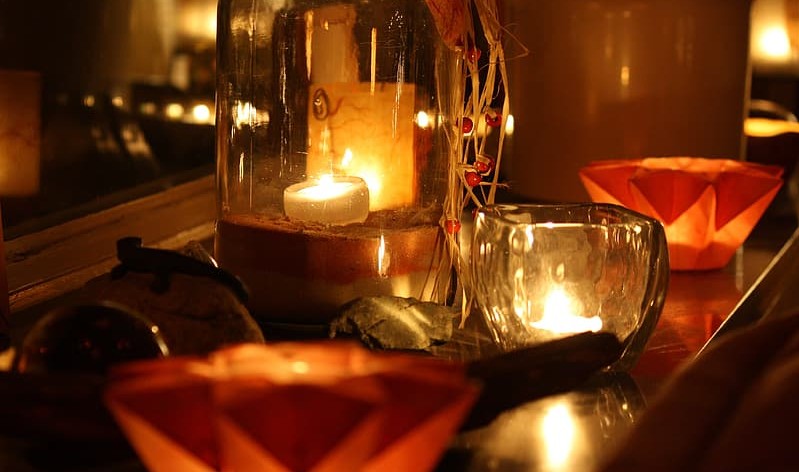 beautiful lantern of glass and mason jar for this diwali